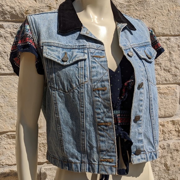 Jean Vest Jacket with Black Suede Collar Hot Trend - Picture 5 of 6